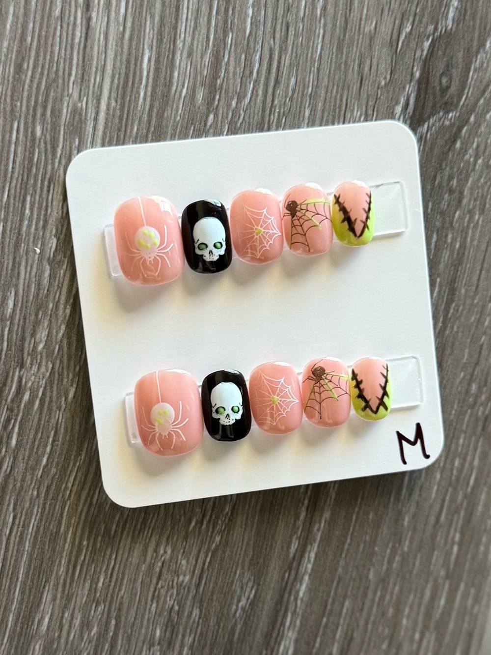 Halloween Skull Press-On Nails